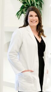 Laura offering pelvic floor physiotherapist services